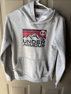 Under Armour Light Gray Hoodie with Red Stripe Mountain Graphic